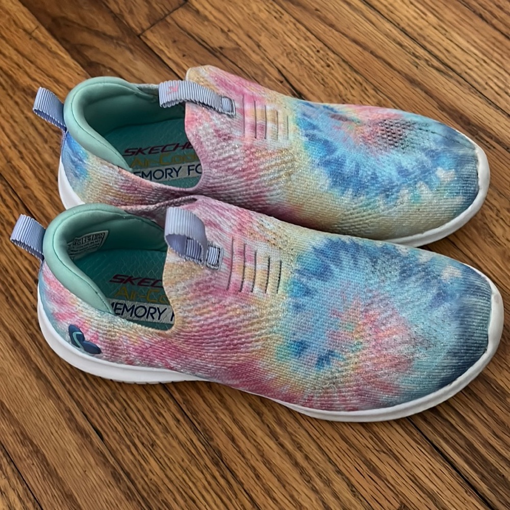 Sketchers Tye Dye Sneakers!